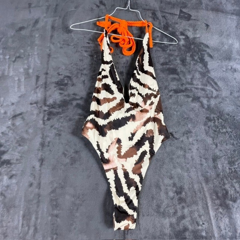 PrettyLittleThing Stone Animal Print Contrast Plaited Strap Swimsuit Size 6